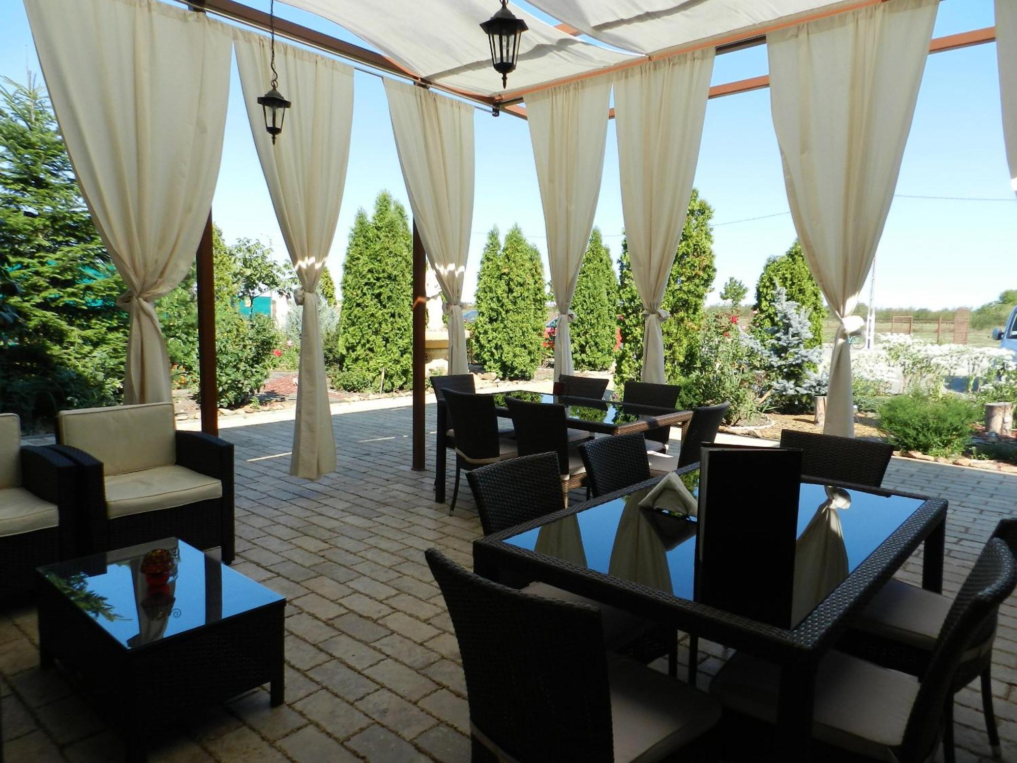 Anette Resort & Spa Covaci Exterior photo