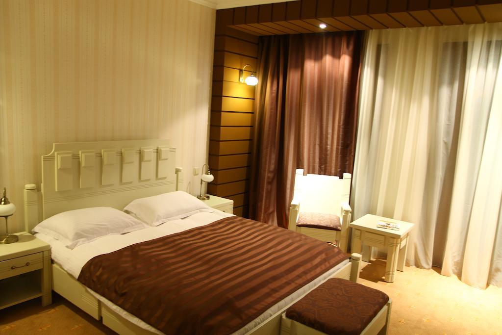 Anette Resort & Spa Covaci Room photo